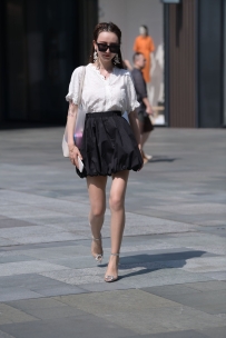 【精选街拍】Vol.3639 一始街拍作品 - 黑白搭配短裙 [196P-3.40GB]