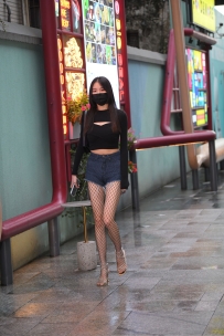 【精选街拍】Vol.3327 牛仔短裤黑网 [127P-2.70GB]